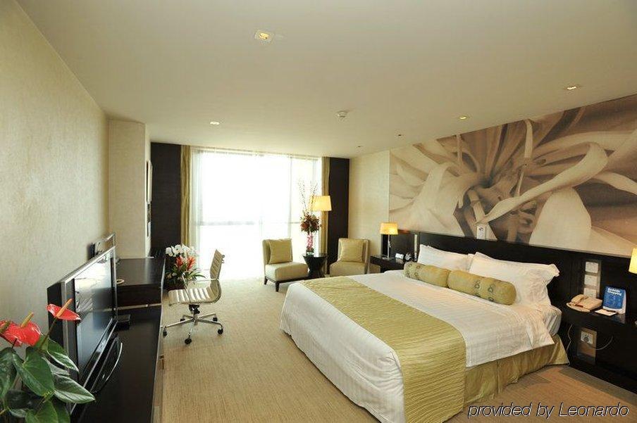 Southern Club Hotel Гуанчжоу Экстерьер фото