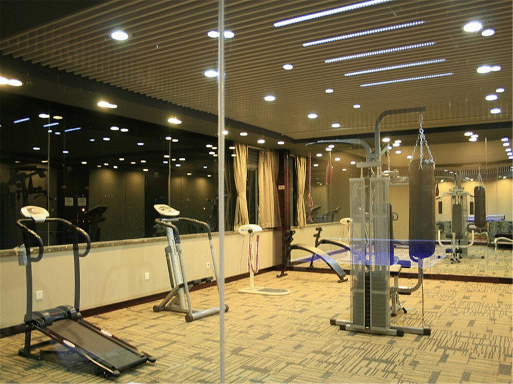 Southern Club Hotel Гуанчжоу Экстерьер фото