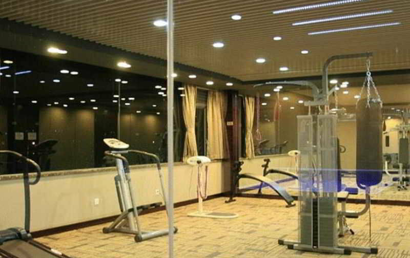 Southern Club Hotel Гуанчжоу Экстерьер фото