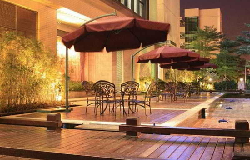 Southern Club Hotel Гуанчжоу Экстерьер фото